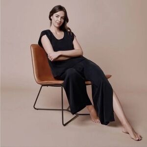 Elizabeth & Clarke | All Hours The Gemma Vegan Silk Wide Leg Crop Pant, Size. XS